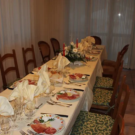 La Piscina 3* Изола-дель-Гран-Сассо-д'Италия