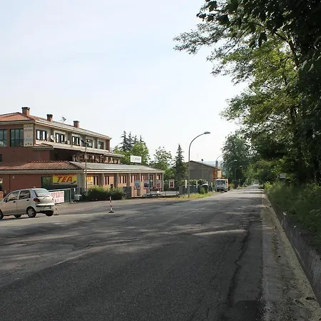 Апарт-отель La Piscina Изола-дель-Гран-Сассо-д'Италия