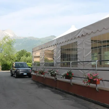 La Piscina Апарт-отель Изола-дель-Гран-Сассо-д'Италия