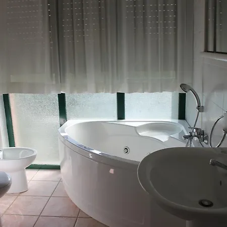 Aparthotel La Piscina Isola del Gran Sasso dʼItalia