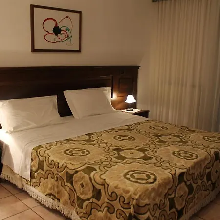 Aparthotel La Piscina Isola del Gran Sasso dʼItalia