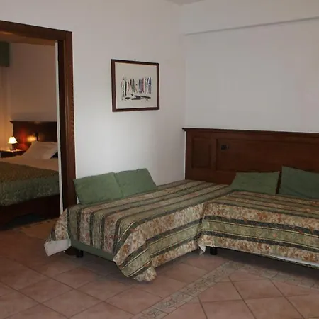 La Piscina Апарт-отель 3*