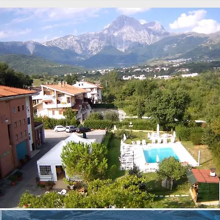 La Piscina Aparthotel