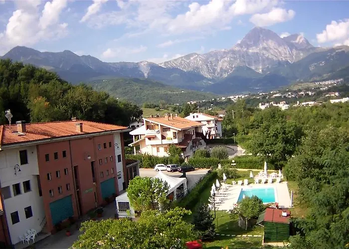 Aparthotel La Piscina