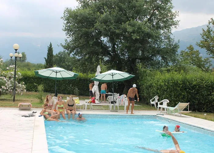 Aparthotel La Piscina Isola del Gran Sasso dʼItalia