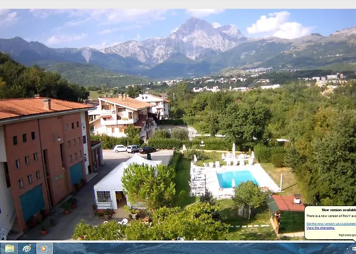 La Piscina Aparthotel